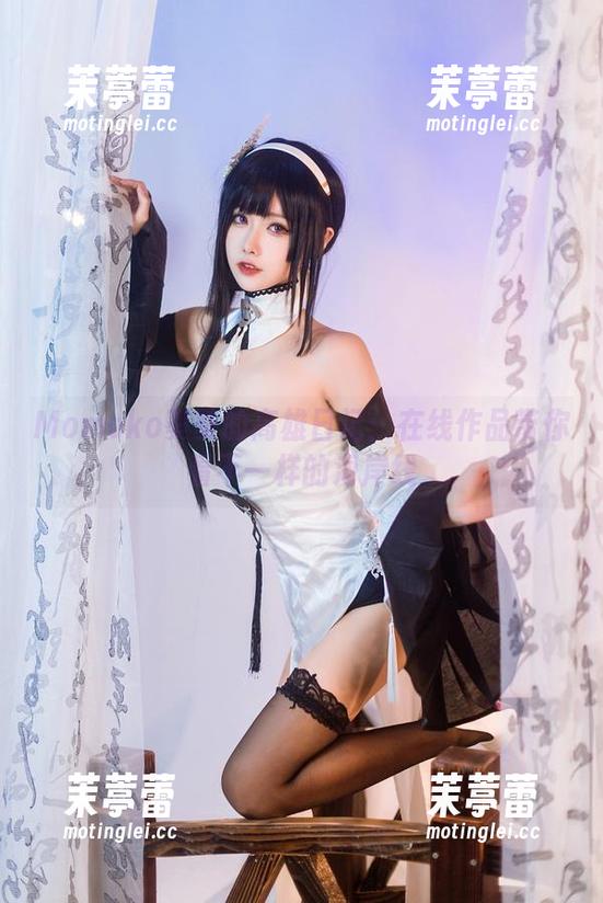 Momoko葵葵的高雄日记：在线作品带你看不一样的海岸线