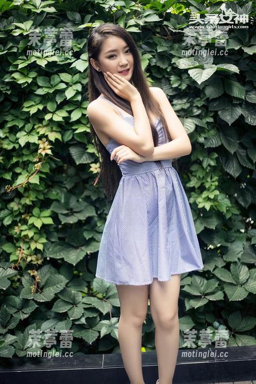 TouTiao头条女神-爱丽莎 TouTiao头条女神 - 精选爱丽莎旗袍图包:能不能不那么会穿?我每天的穿搭都在打问号!