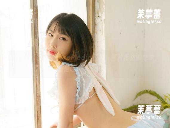 Uhye(이유혜)的PureMedia在线，图片传达的感觉，总是让人浮想联翩。