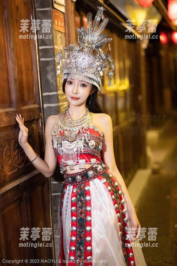 XIAOYU语画界 - 记得领取免费的cherry绯月樱夏日图集哦——保证你能引发一场‘夏日梦游’！