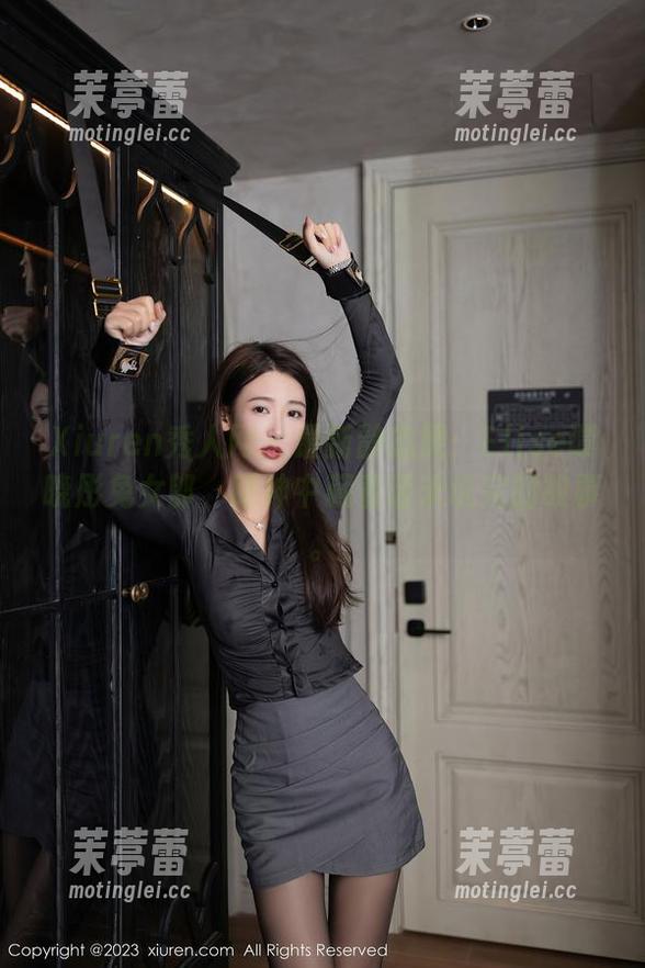 Xiuren秀人网-Elise谭晓彤 Xiuren秀人网 - 最新静态展:Elise谭晓彤兔女郎,眼神中藏着话未说完的故事。