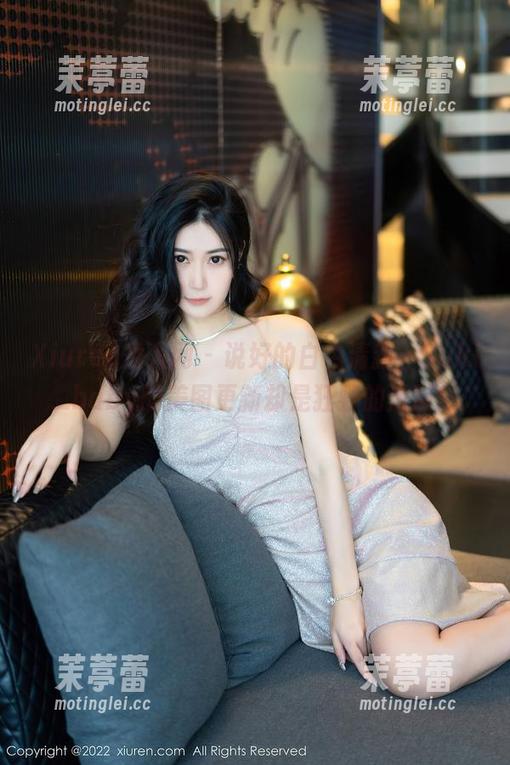 Xiuren秀人网 - 说好的白色清新，Suki_baby的美图更新却是狂野的反叛！