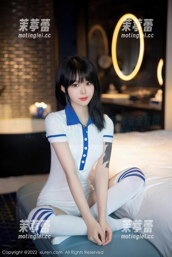 Xiuren秀人网 - 李宓儿的连体衣全套图包：穿上就能感受‘我的魅力’！