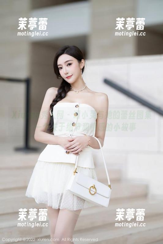 Xiuren秀人网 - 谭小灵与她的蕾丝图集：一个关于细节和情感的小故事