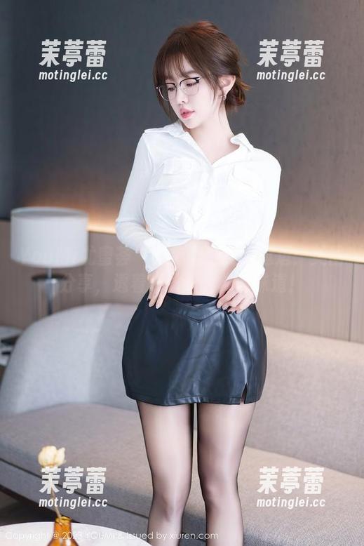 YouMi尤蜜荟 - 短裤里的是小逗逗：美图分享，透着一丝丝轻松的味道！