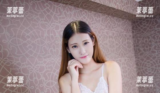 YouWu尤物馆 - 从未见过如此美丽的瑜伽，孟狐狸FoxYini的写真让人想多看几遍！