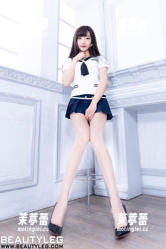 beautyleg-Aries beautyleg - Aries的全套牛仔裤写真,随便一拍就像走在时尚周的T台上!