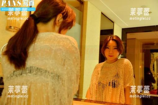 pans - 小九的私拍究竟有多美？这吊带和美图简直是绝配呀！