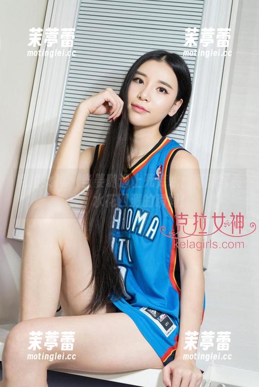 克拉女神 - 当姜璐遇上死库水：高清写真集，水花四溅的瞬间！