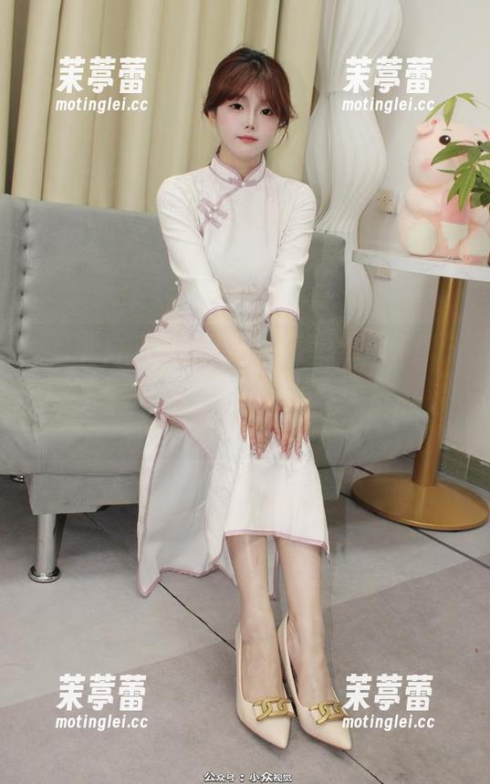 小众视觉 - “美图里的蓉蓉：套装如何在私拍中绽放光彩？”——太神奇了，这样穿居然这么合适？