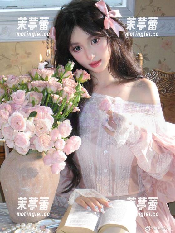 旗袍中的怡子yiii私拍，简直像从旧片子里走出来的女主角！
