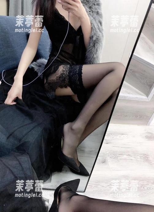 微密圈 - 谁说护士只能专注治病？林子琳喵全套图包破除偏见，欢乐无处不在！