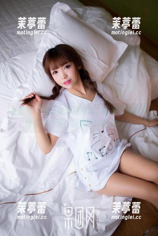 果团网-陈雅漫 果团网 - 在泳池的浪漫里,陈雅漫的故事等你来下载!图片988种期待!