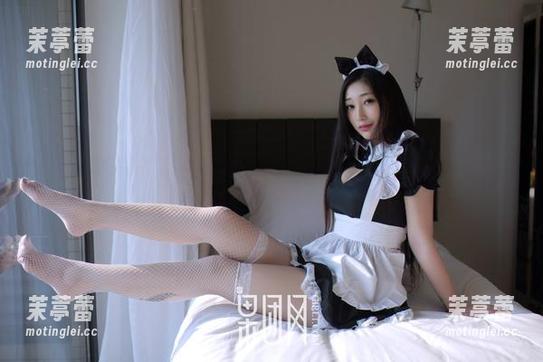 果团网 果团网最新图包更新:黑与白的交融,感觉怎么算都奇妙!