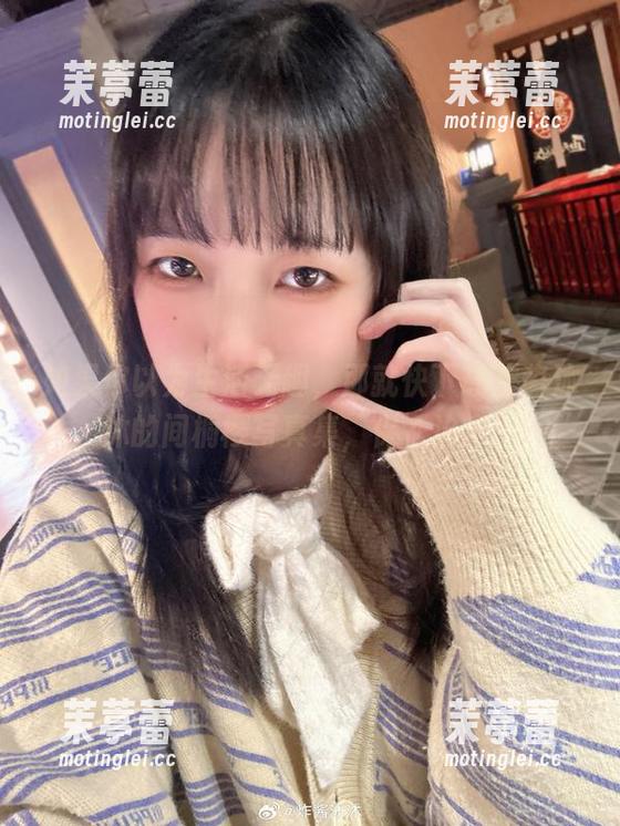 如果你以为生活无趣，那就快下载炸酱沐沐的间桐樱写真集，保证治愈！