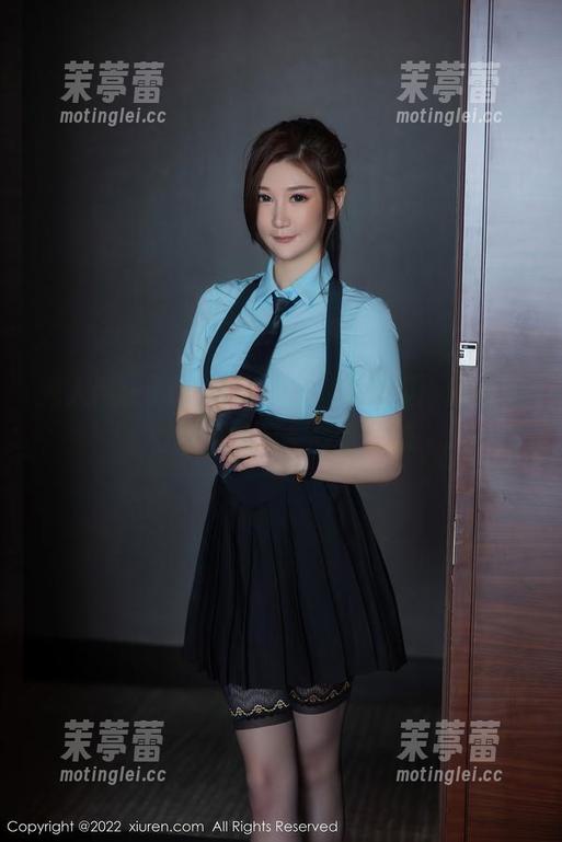 秀人网 - 海边的Cherry绯月樱：最新写真集，掀起一阵小潮流