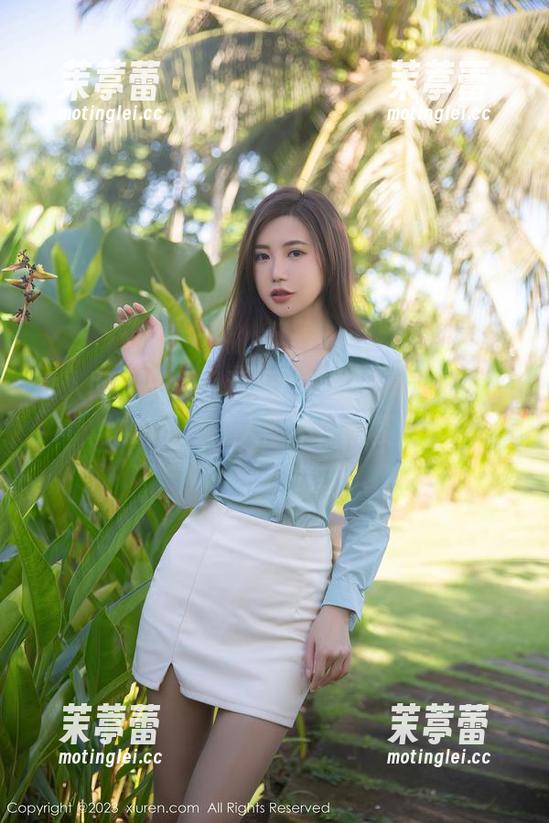 秀人网 - 关注小逗逗短裤的写真，图片中她的自在让人忍不住想模仿。