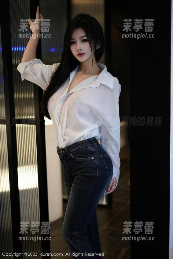 秀人网-张庭蓉 秀人网 - 作品大揭秘:张庭蓉和她的棉袜更新,你绝对想看!