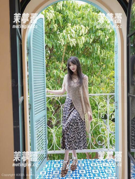 秀人网 - 快来在线探秘：糯美子MINIbabe的短裤图集，舒适又时髦