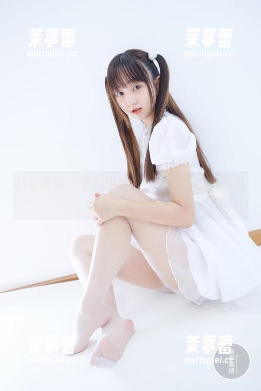 稚乖画册 - 美图中的夜夜：Lolita的作品让人沉醉其中！
