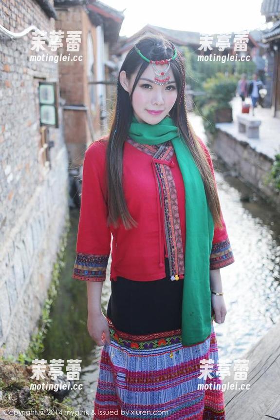 美媛馆 - 想要一天换十个壁纸？快来小兜儿的制服合集，保证让你眼前一亮！