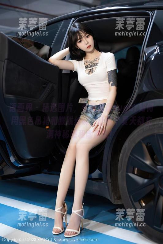 语画界 - 精选图片，看杨晨晨sugar如何用黑色吊裙和朦胧丝袜，让整个夏天都充满神秘感和幽默感！