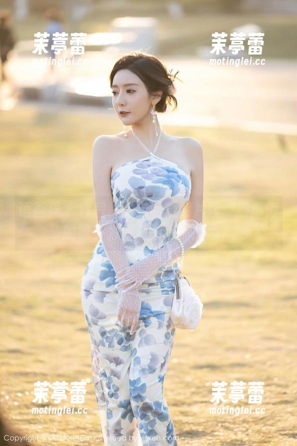 语画界-程程程 语画界 - 程程程的定制透明片段:摄影师的镜头为何总捕捉你的心?