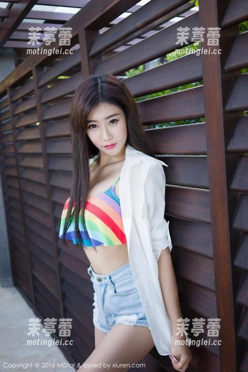 魅妍社 - 来自FoxYini孟狐狸的粉色世界，原图分享中带着淡淡的甜蜜气息，心情都跟着轻快了！