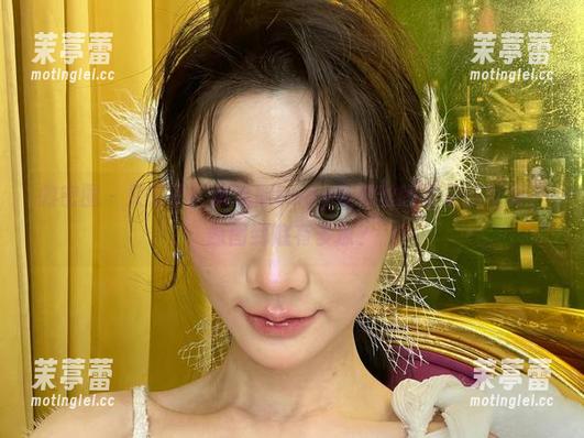 微密圈 - 又来了！黎允熙baby在黑丝睡裙里的写真，原图到底有多撩？